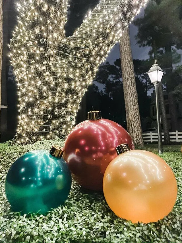 18” Inflatable Ball Ornament