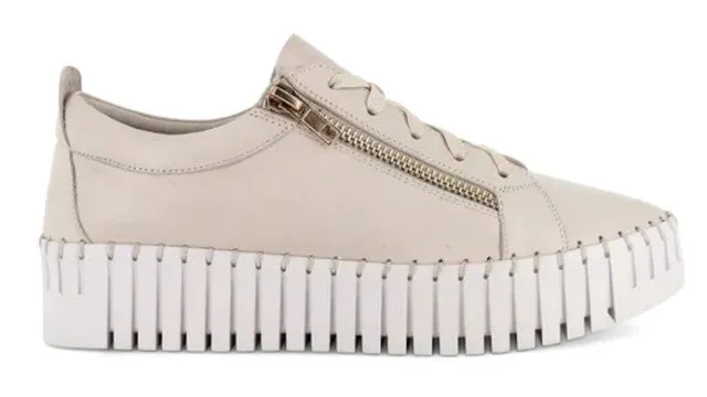 BUMP SIDE ZIP PLAT BY DJANGO