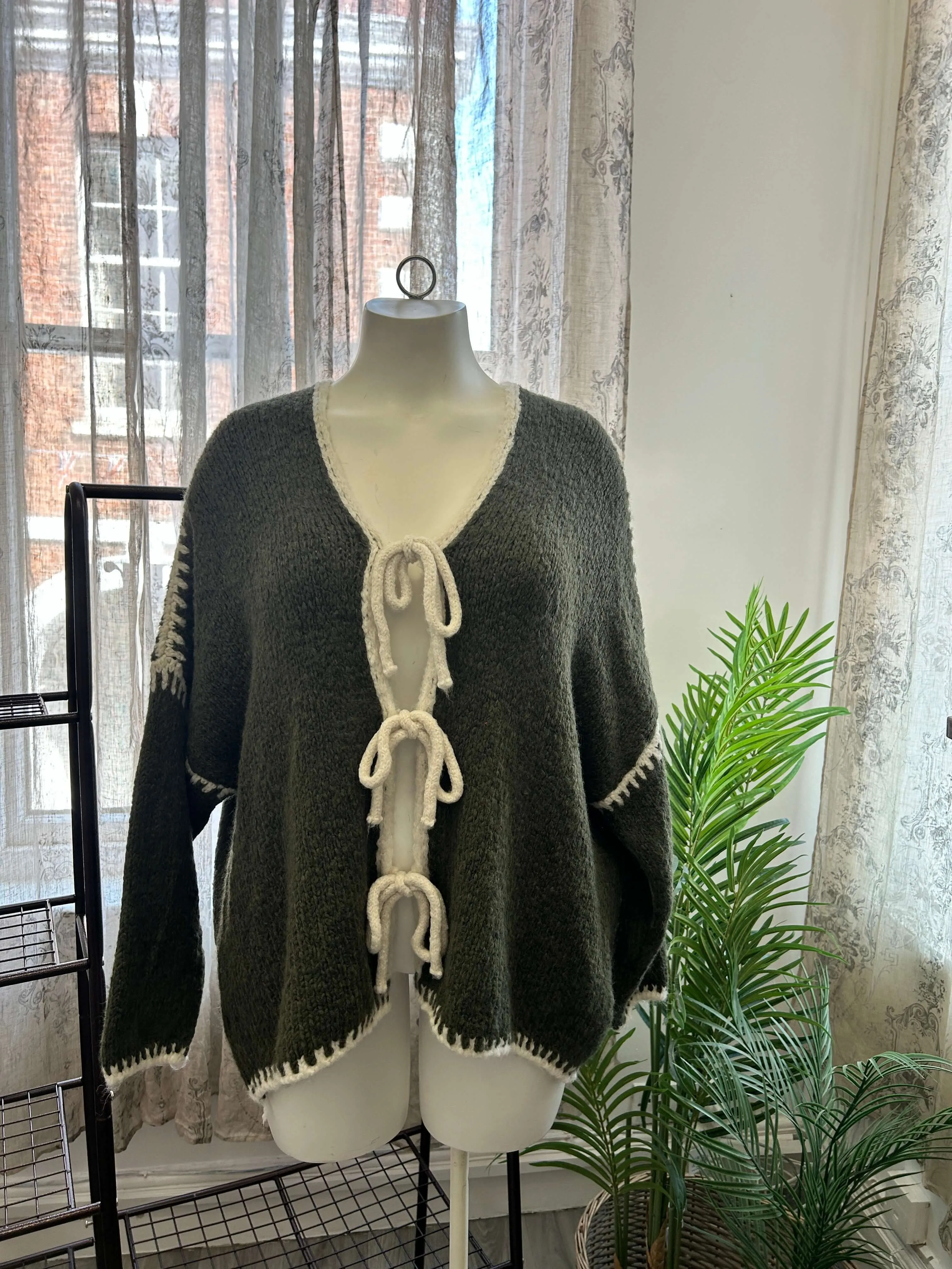 Contrast Stitch Bow Detail Cardigan