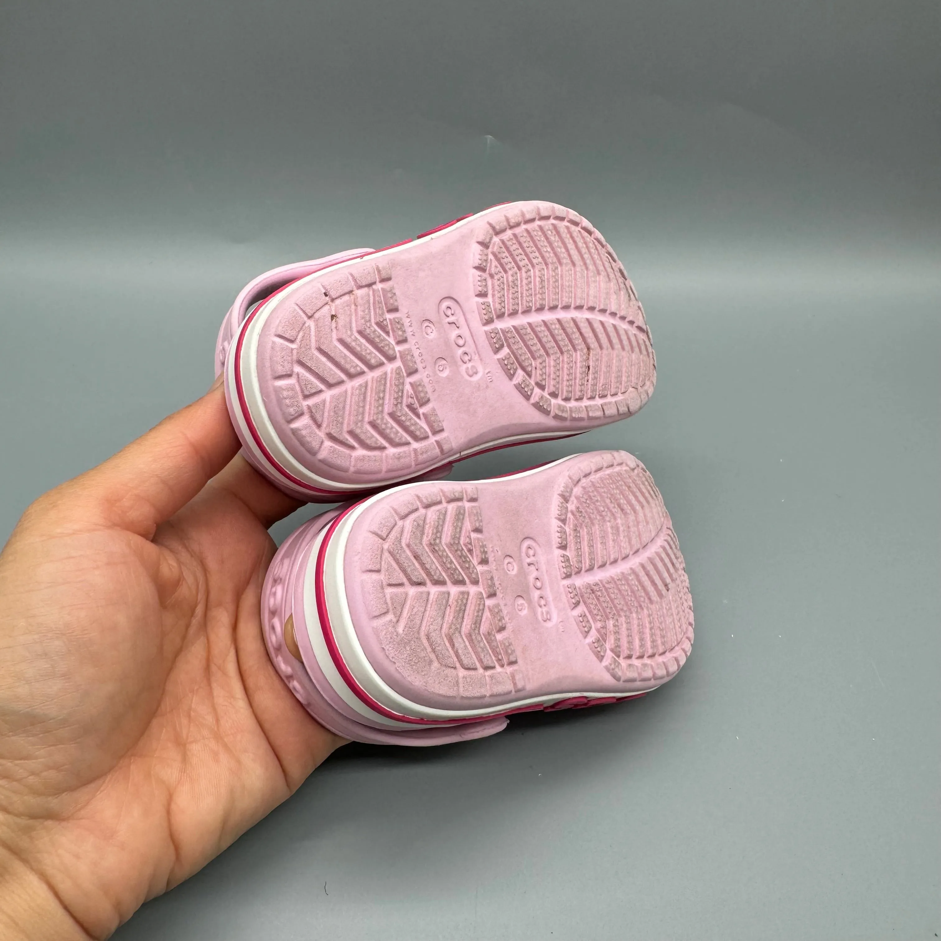 Crocs / Sandals / US5
