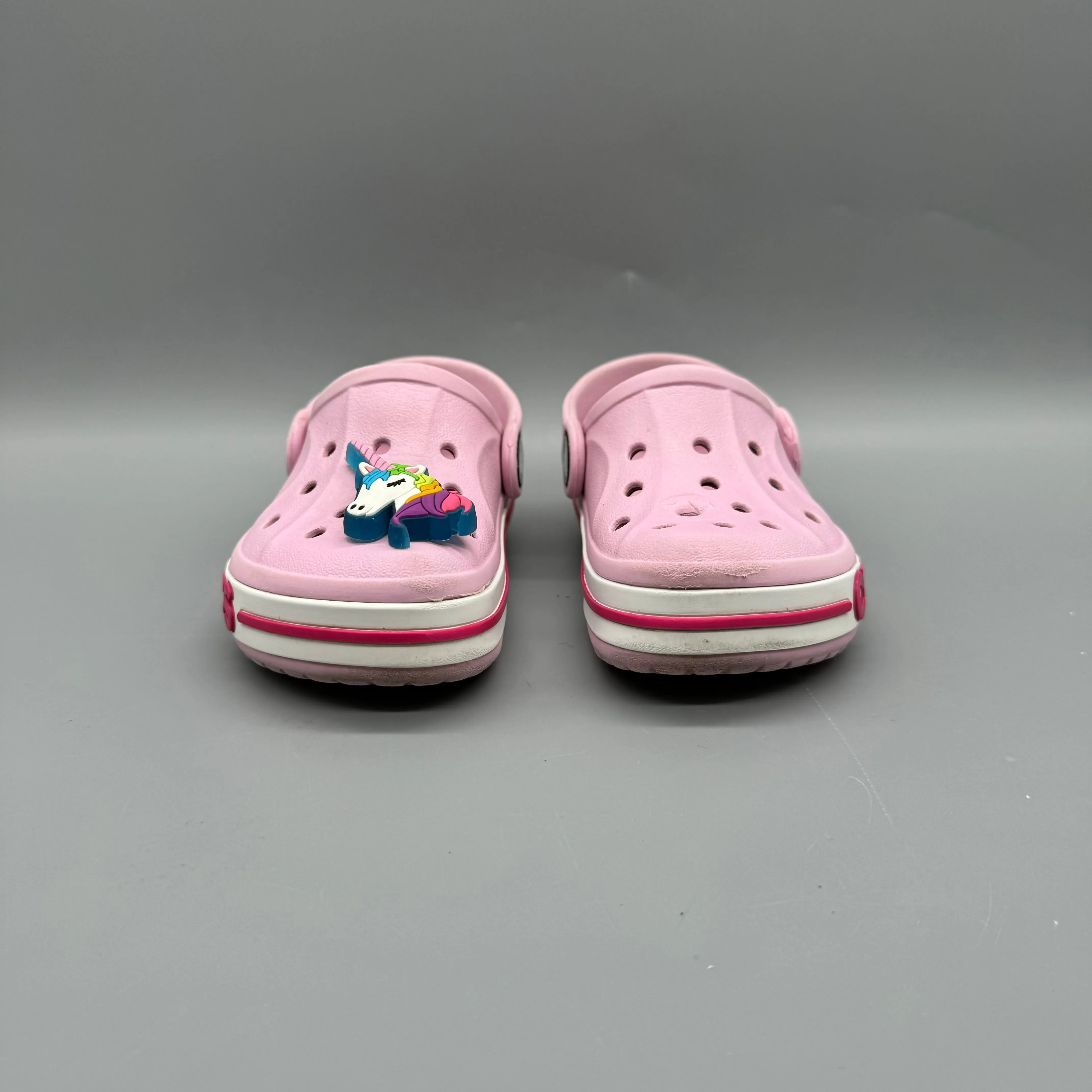Crocs / Sandals / US5