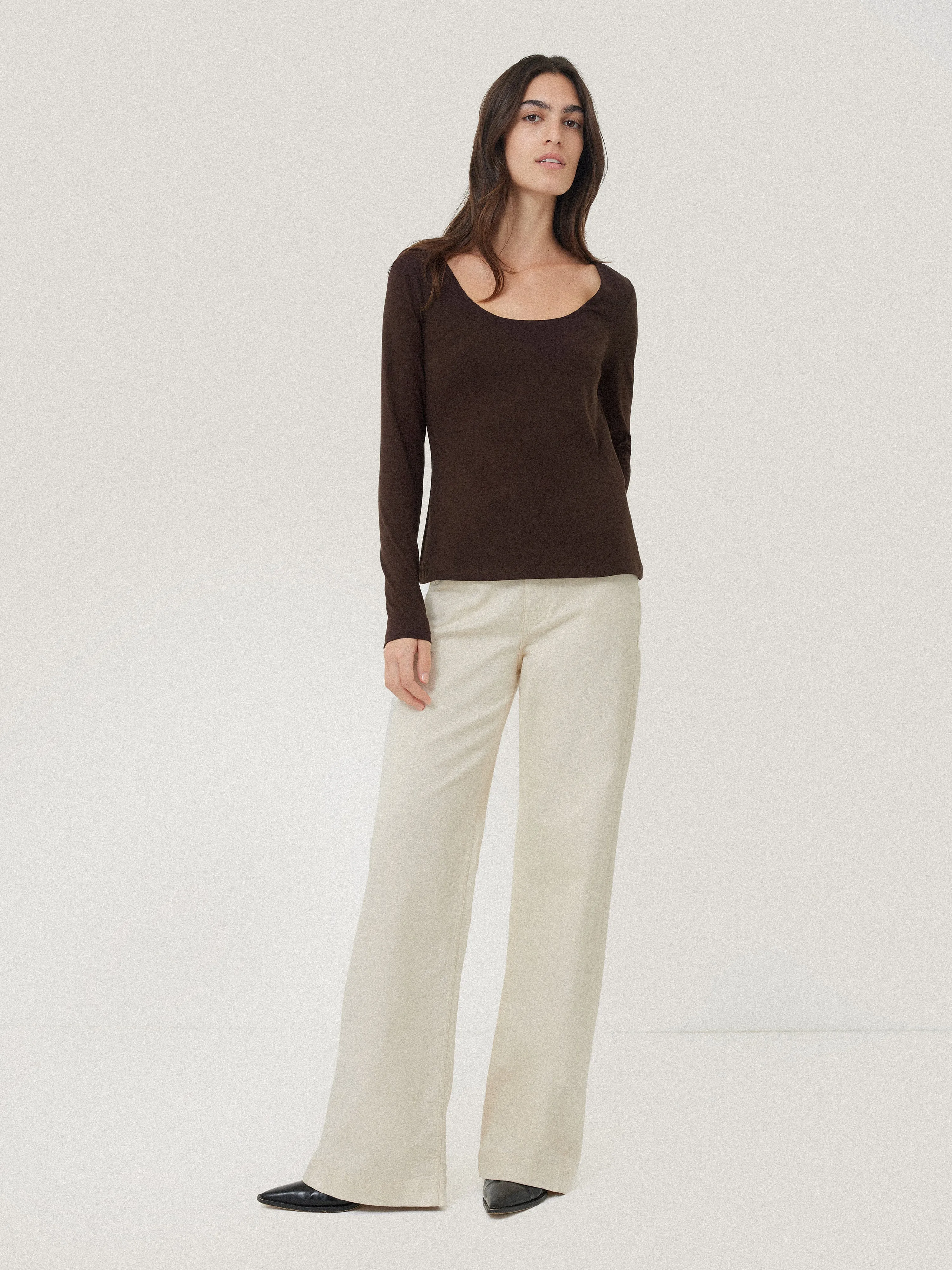 Double Front Ballet Neck Top | Brown