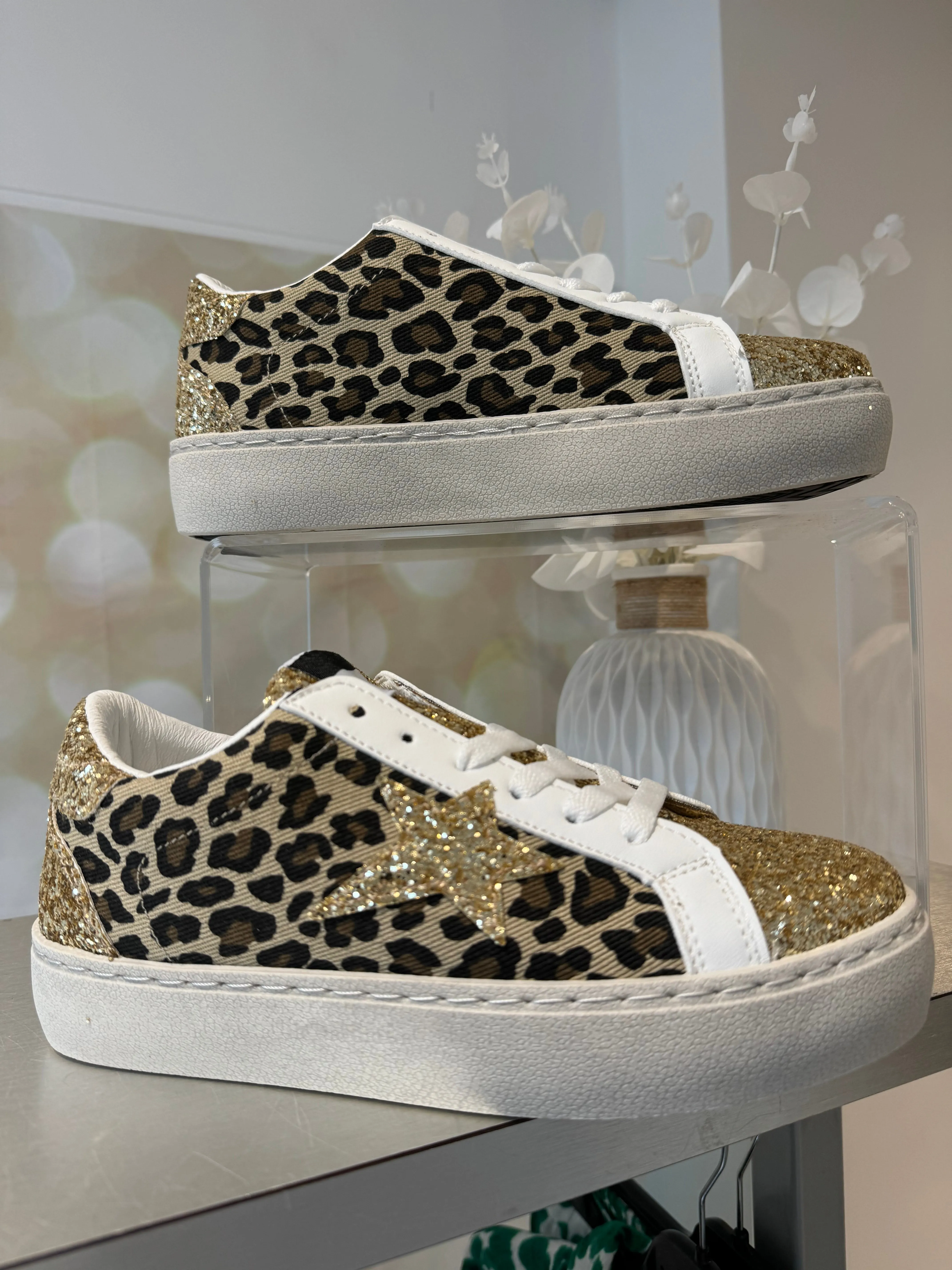 Glitter Star Trainer