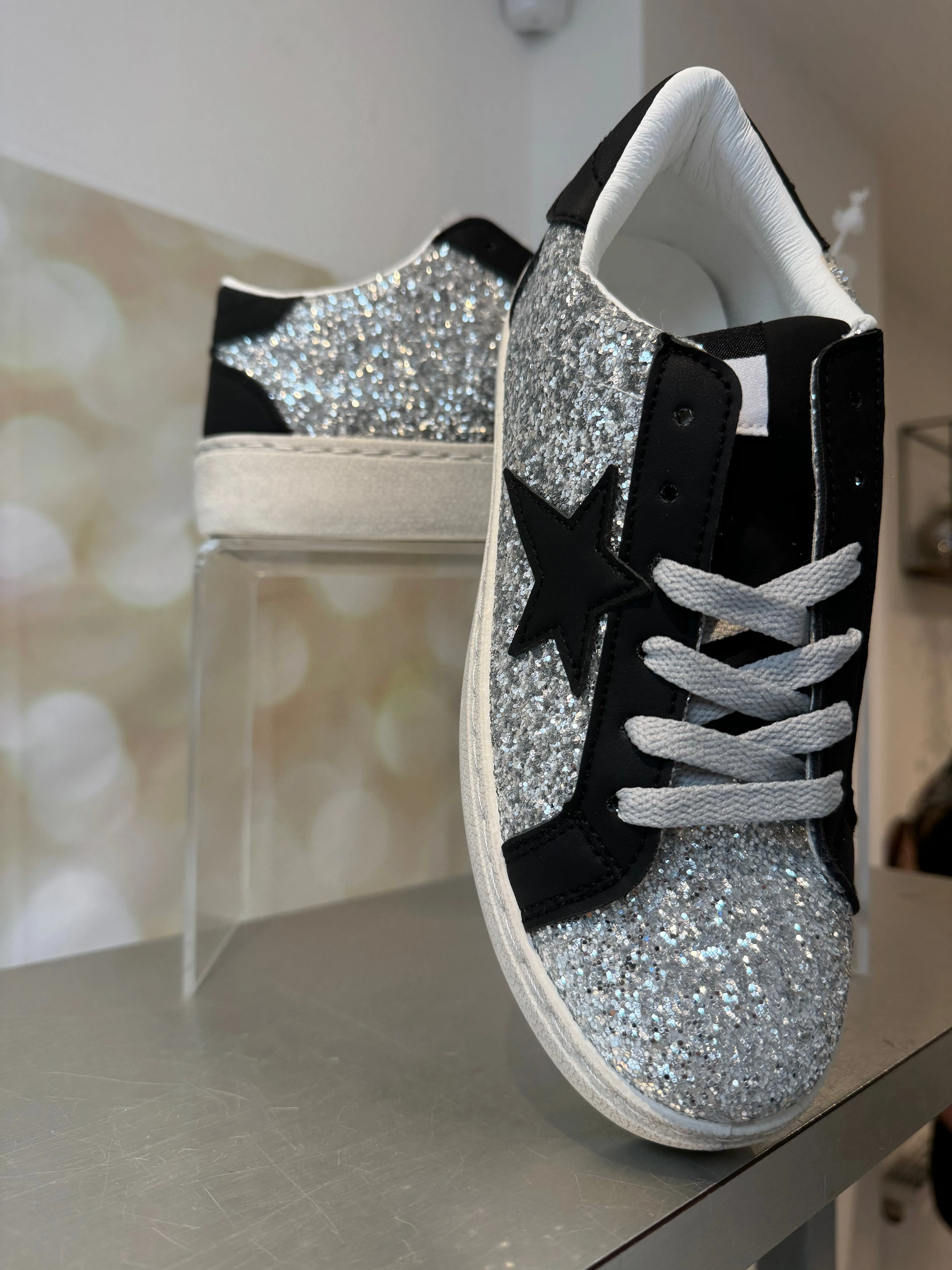 Glitter Star Trainer