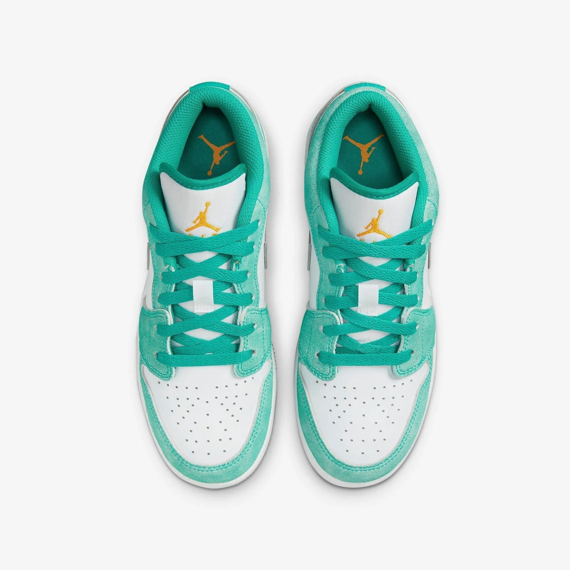 (GS) Air Jordan 1 Low SE 'New Emerald' (2022) DO8244-301