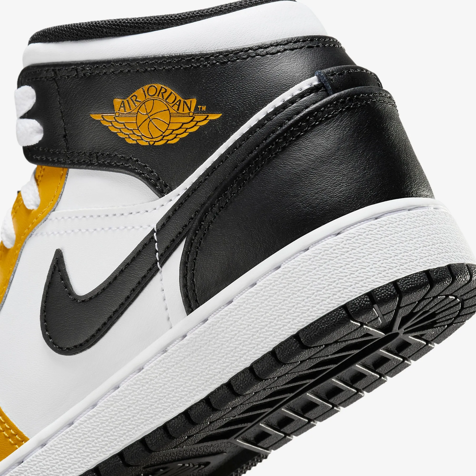 (GS) Air Jordan 1 Mid 'Yellow Ochre' (2023) DQ8423-701
