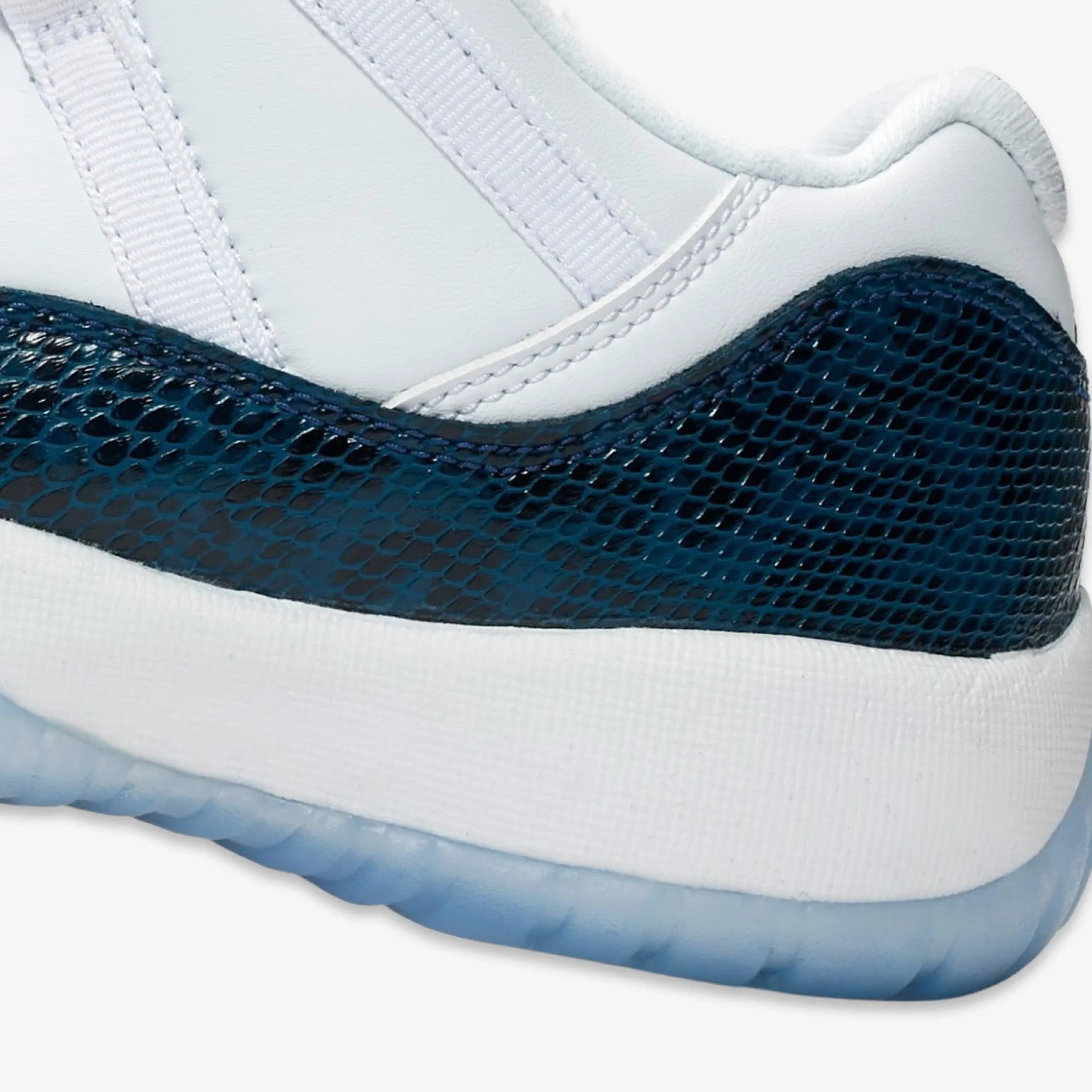 (GS) Air Jordan 11 Retro Low LE 'Navy Snakeskin' (2019) CD6847-102