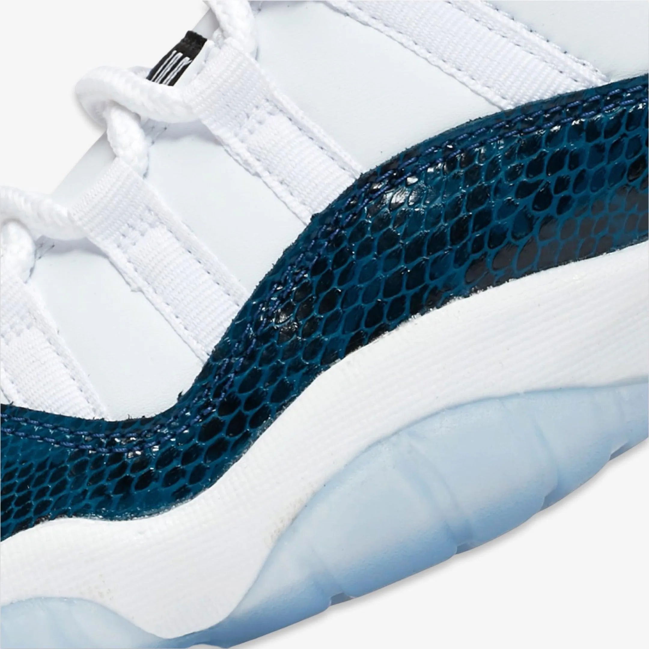 (GS) Air Jordan 11 Retro Low LE 'Navy Snakeskin' (2019) CD6847-102