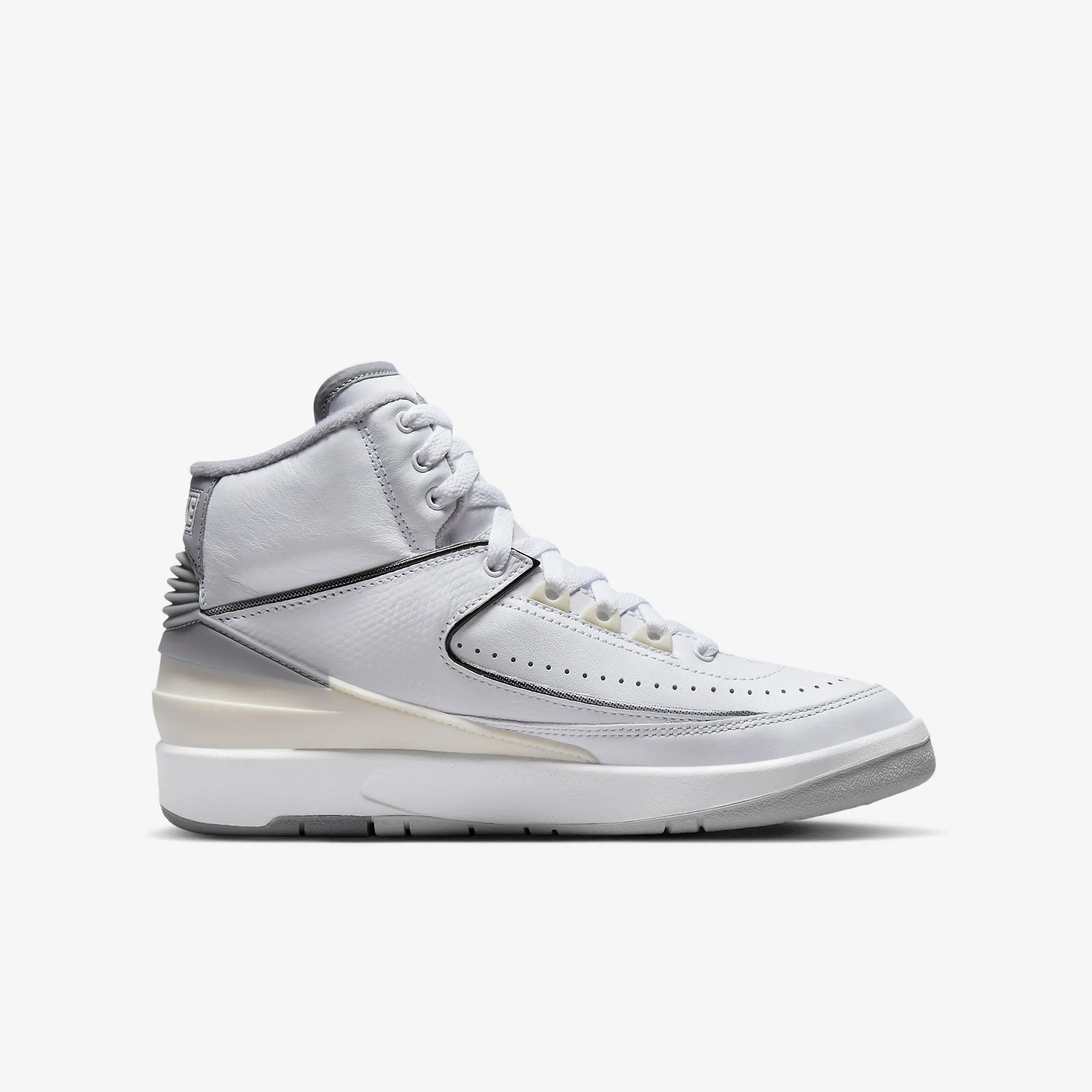 (GS) Air Jordan 2 Retro 'Cement Grey' (2023) DQ8562-100