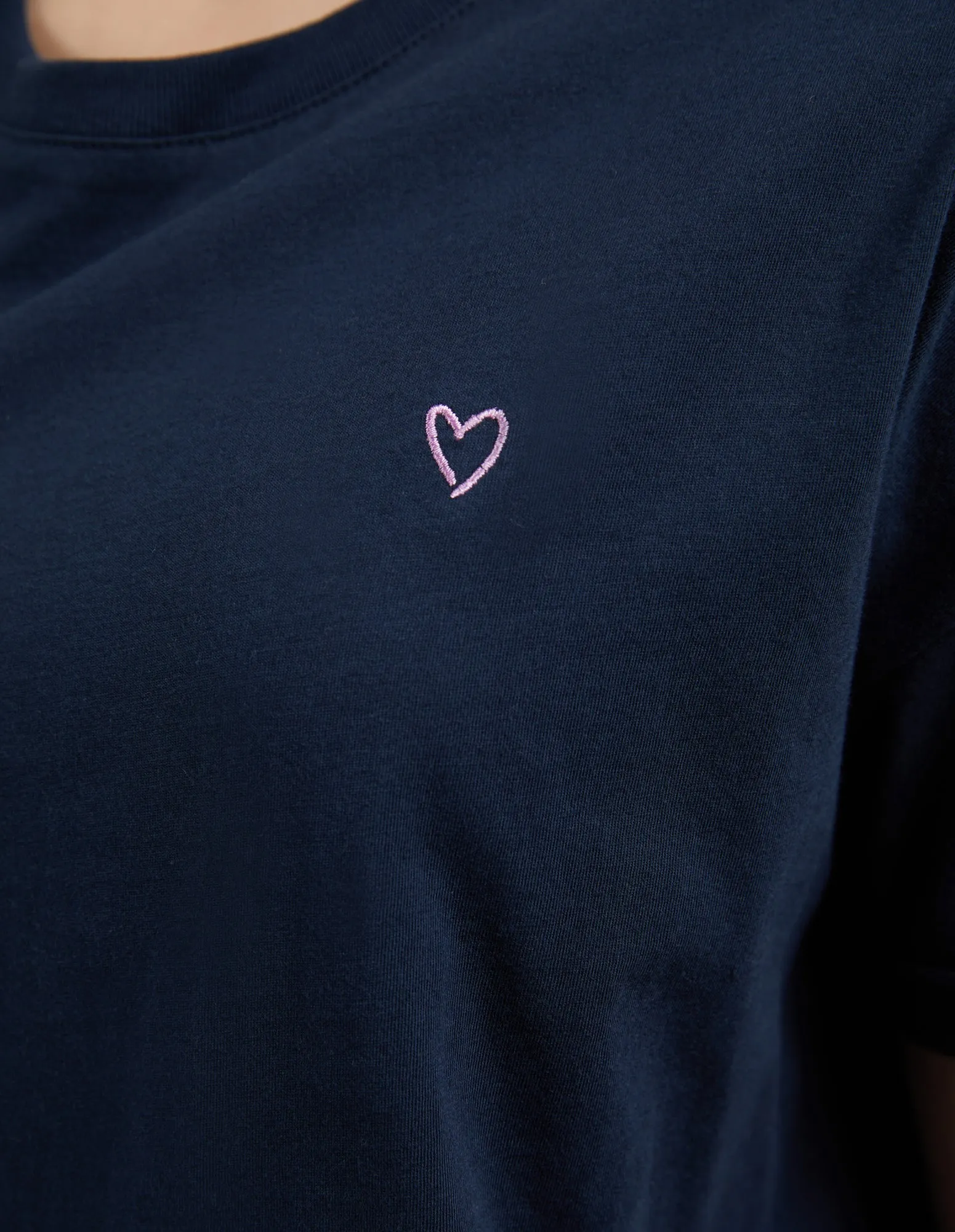 Halli Tee Navy