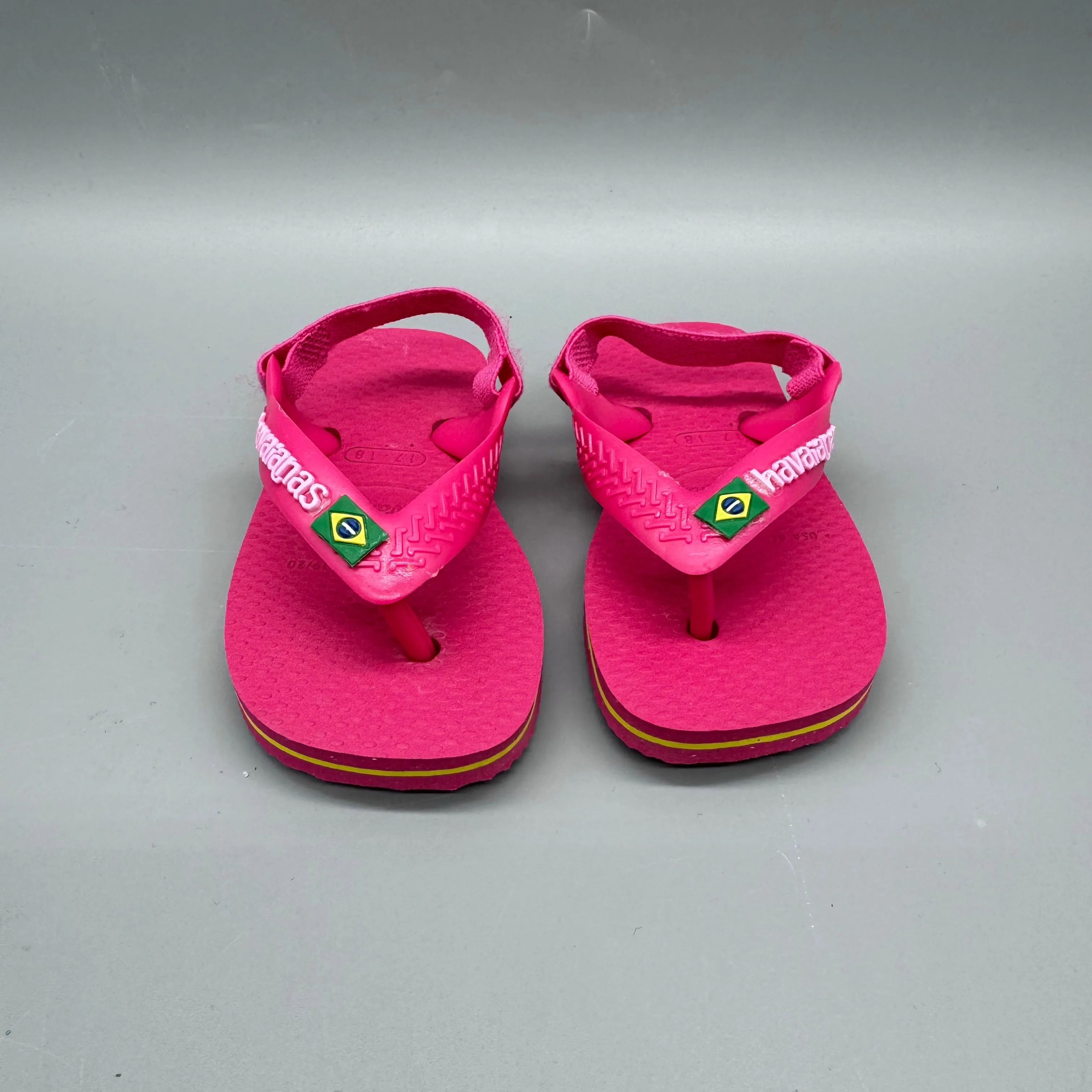 Havaianas (Brazil Flag) / Sandals / US4