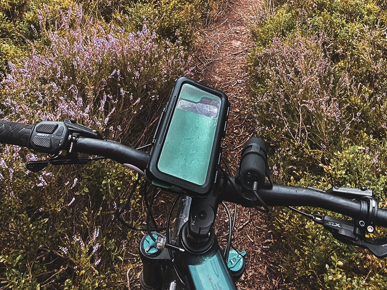 Waterproof Strong Secure Tough Hard Case Bike Mounting Kit for Apple iPhone XR
